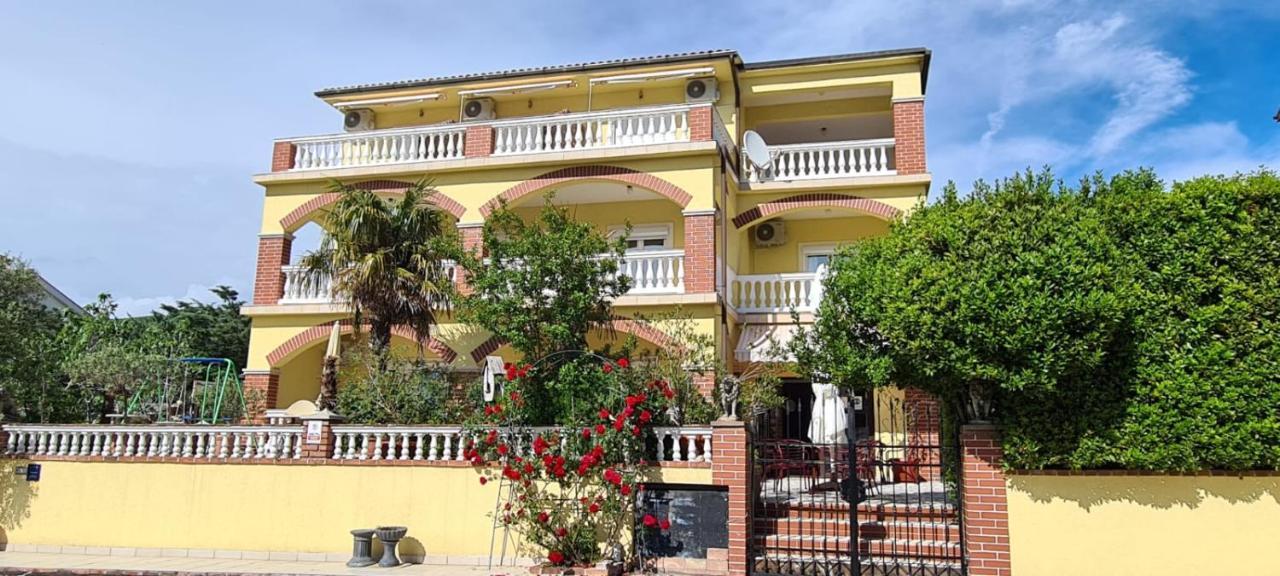 نوفي فينودولسكي Bed & Breakfast Barbara المظهر الخارجي الصورة