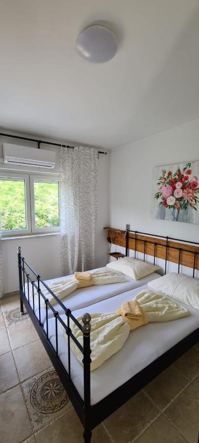 نوفي فينودولسكي Bed & Breakfast Barbara المظهر الخارجي الصورة