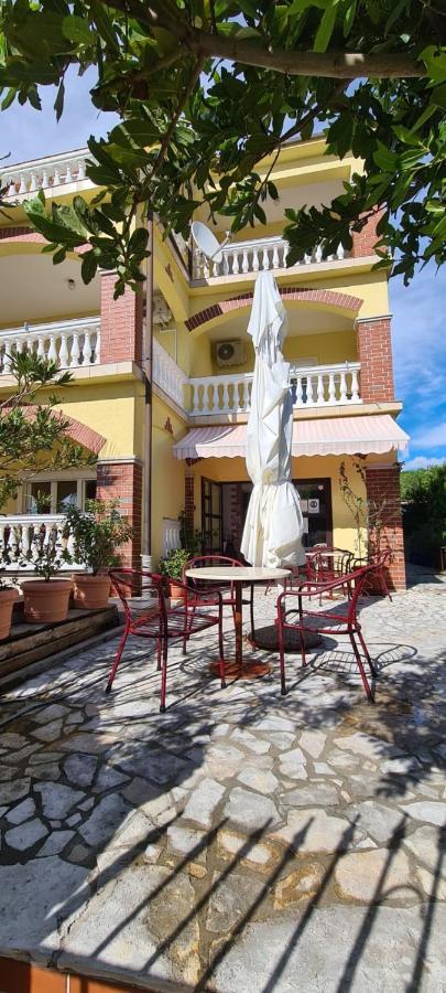 نوفي فينودولسكي Bed & Breakfast Barbara المظهر الخارجي الصورة