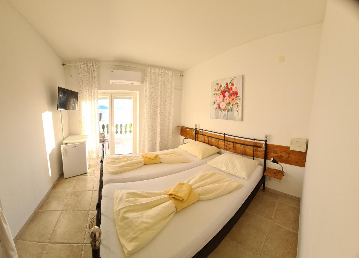 نوفي فينودولسكي Bed & Breakfast Barbara المظهر الخارجي الصورة